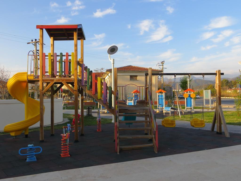 Stella Classic Apartments Fethiye Bagian luar foto